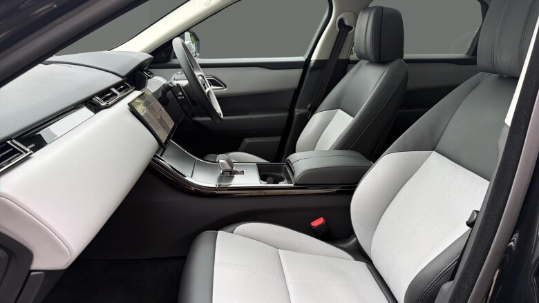 Land Rover Range Rover Velar 3.0 D300 MHEV Dynamic HSE 5dr Auto Diesel Estate